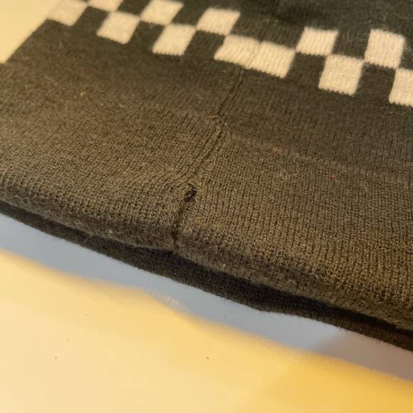 Pizza Planet Toy Story Beanie!! - Picture 3 of 5